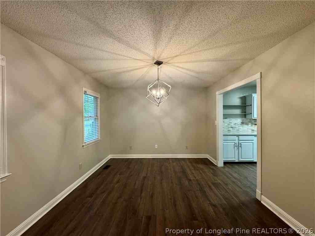 200 Horseshoe Dr - Photo 4 of 30