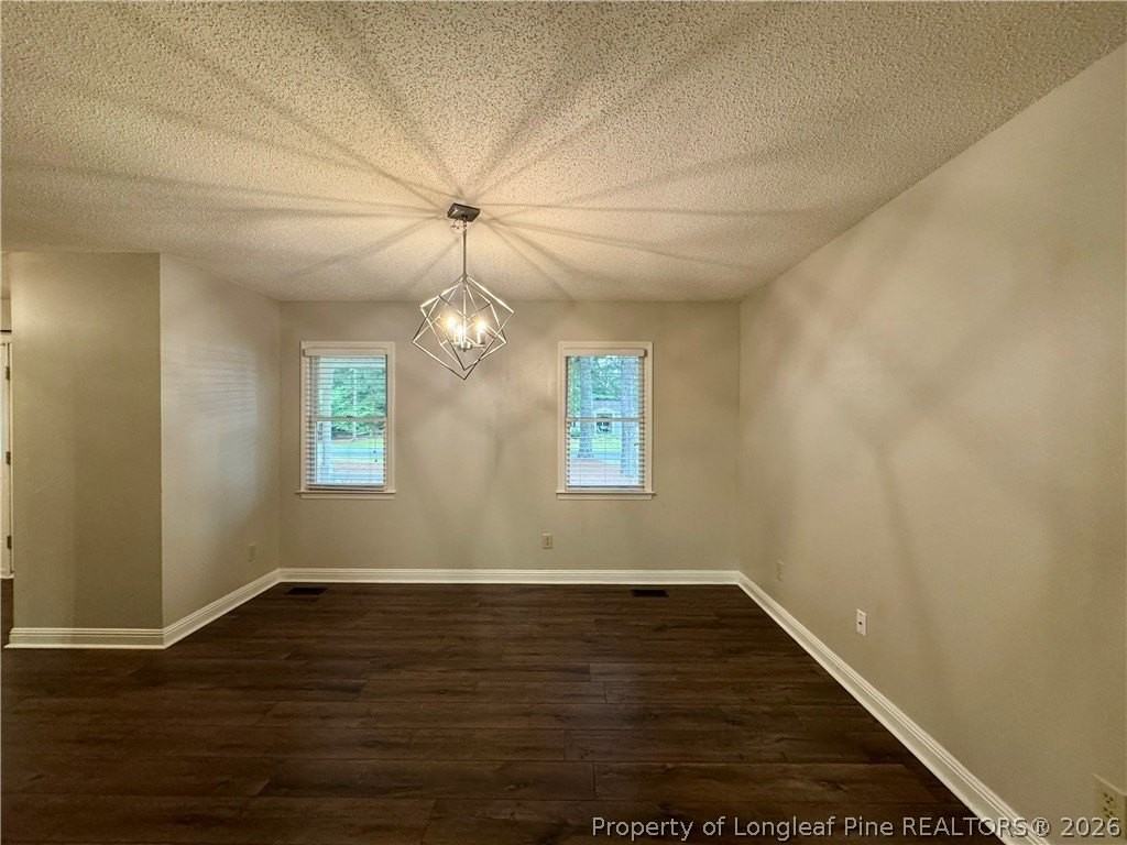 200 Horseshoe Dr - Photo 5 of 30