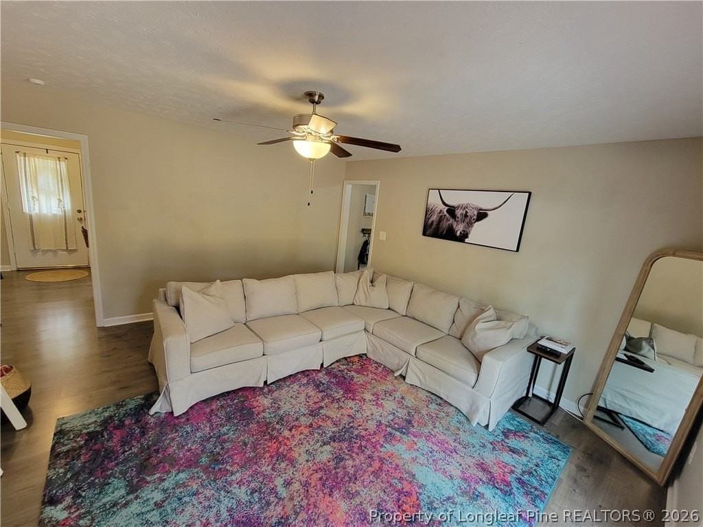 215 Haverhill Dr - Photo 7 of 29