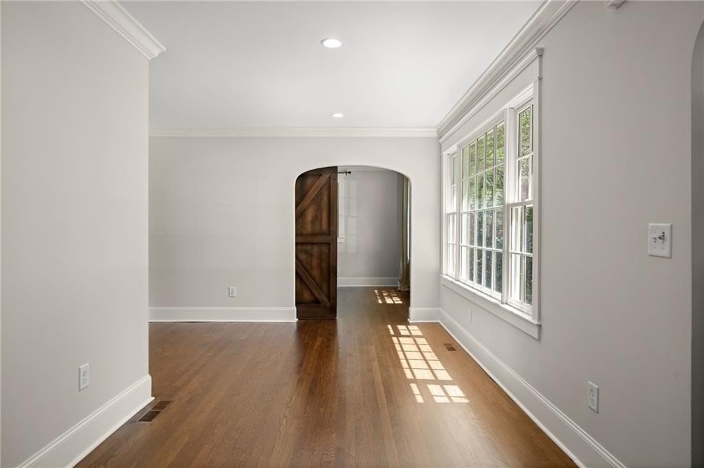 1785A Meadowdale Ave Ne - Photo 5 of 50