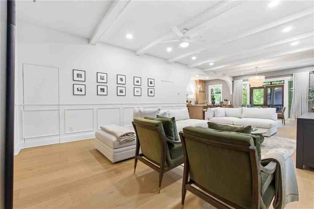 255 Atlanta Ave Se - Photo 6 of 21