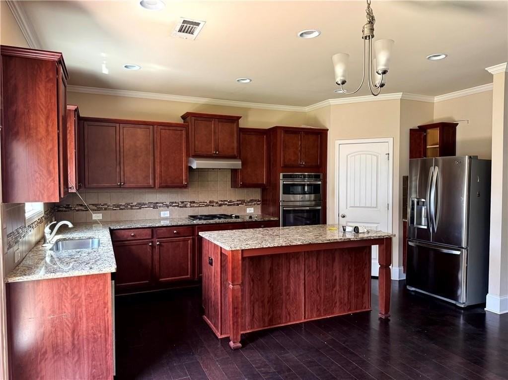 3415 Pointe Vecchio Cir - Photo 2 of 20