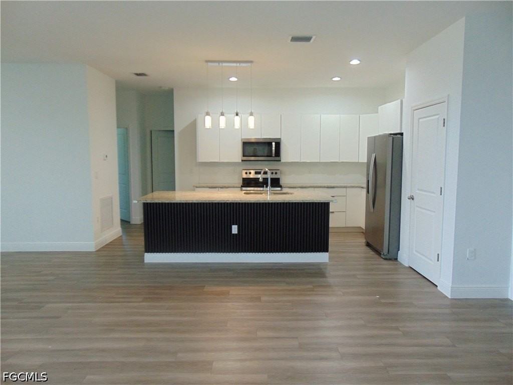9020 E Castle Cir - Photo 4 of 24