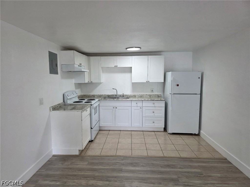 420 Fairfax Dr #1 - Photo 5 of 8