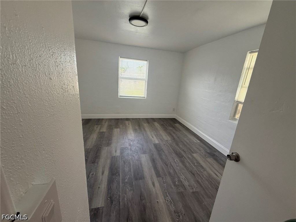 3049 2nd St #4 - Photo 3 of 9