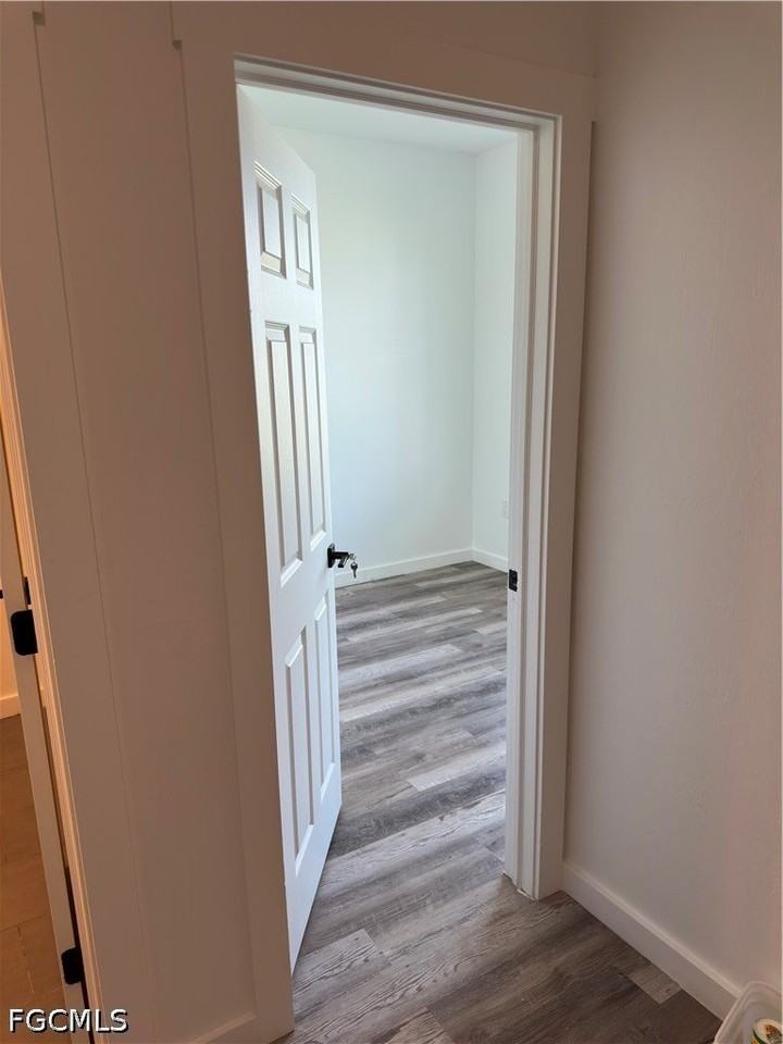 1530 Gilbert Ave S - Photo 4 of 12