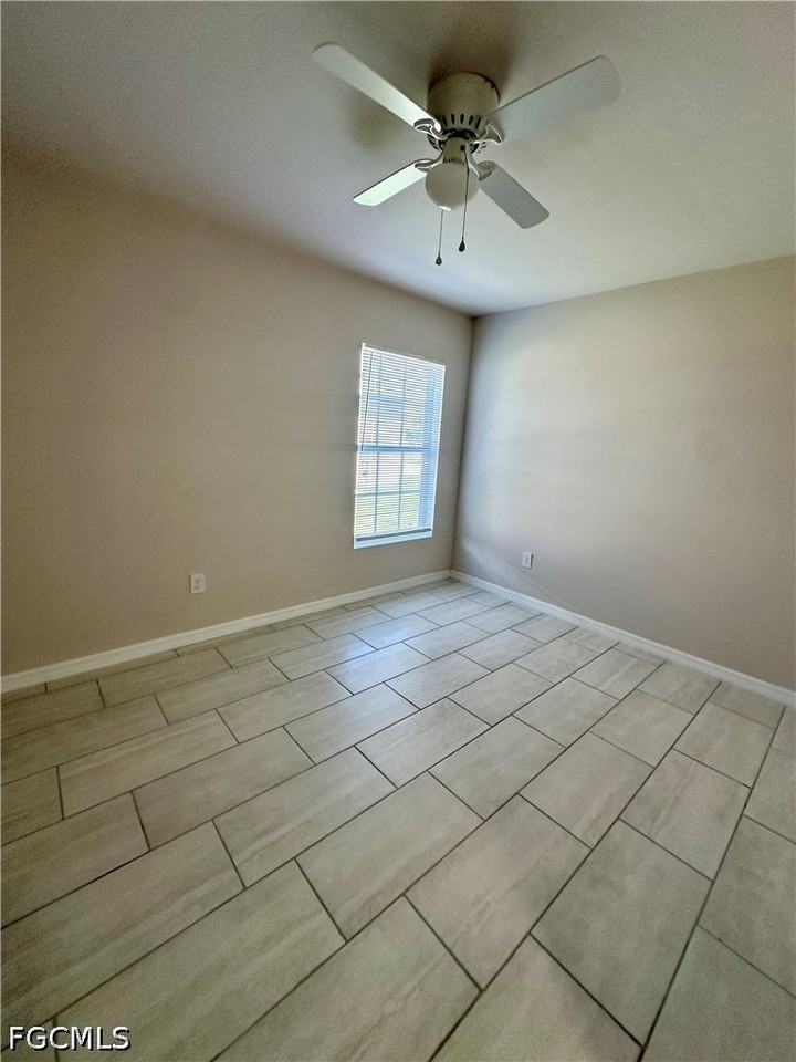 4412 Skyline Blvd - Photo 6 of 12
