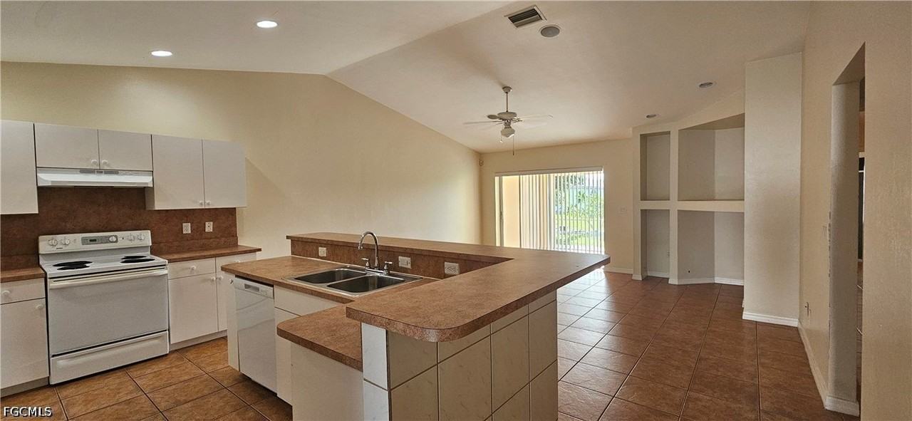 3007 Sw Santa Barbara Pl - Photo 5 of 17