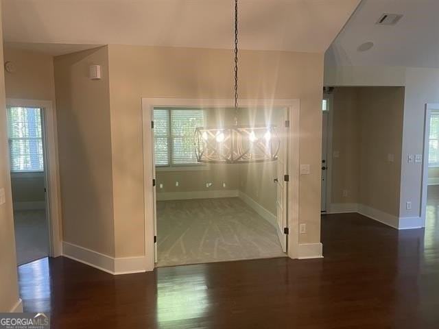 142 Edgewood Ct - Photo 6 of 8