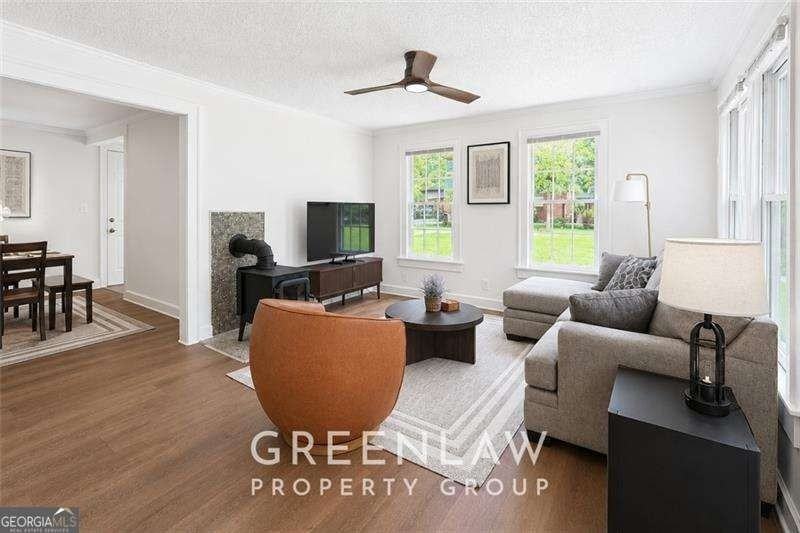1177 Morley Ave Se - Photo 3 of 36