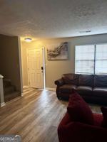 featured image of 7066 Oakhill Cir