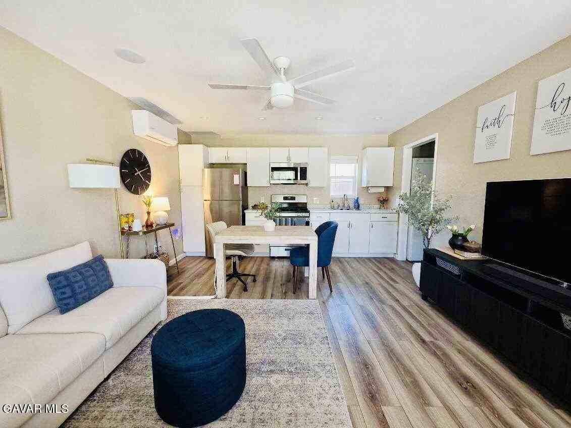 42847 48th St W - Photo 3 of 11