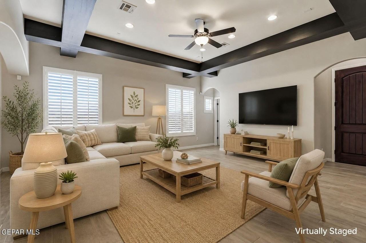 14900 Tierra Crystal Ave - Photo 3 of 28