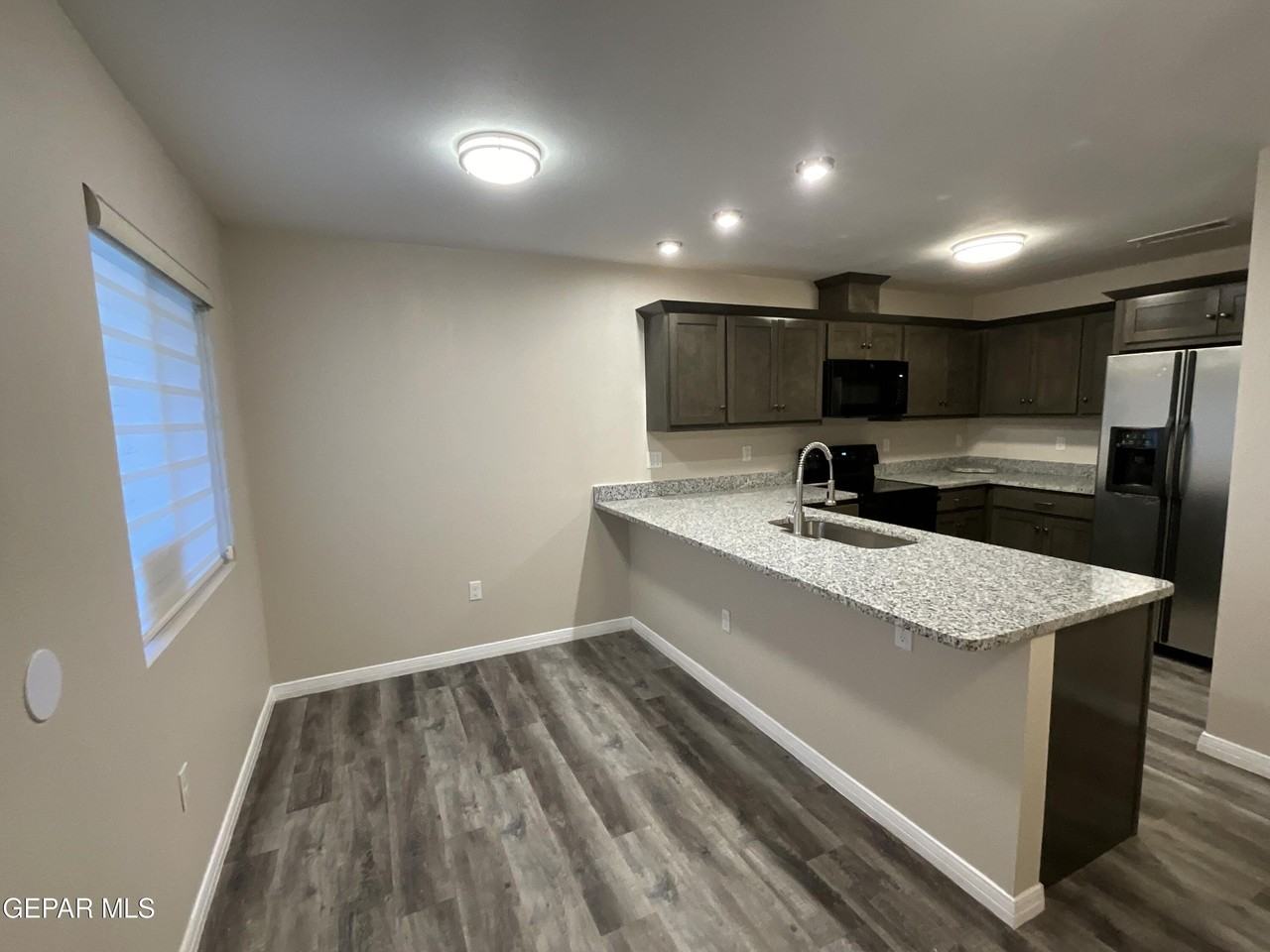 2133 Happer St #A - Photo 6 of 20