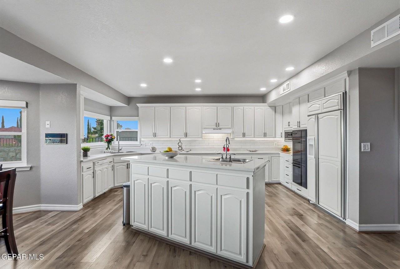 871 Via Alegre Ln - Photo 5 of 42