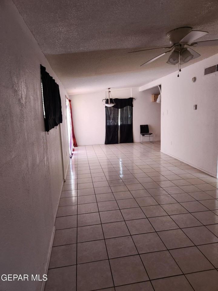 10331 Blythe Dr - Photo 5 of 11