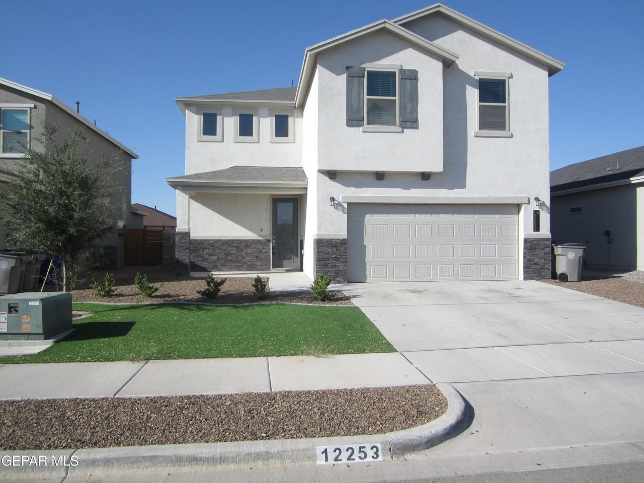 12253 Desert Cliff Ct - Photo 2 of 50