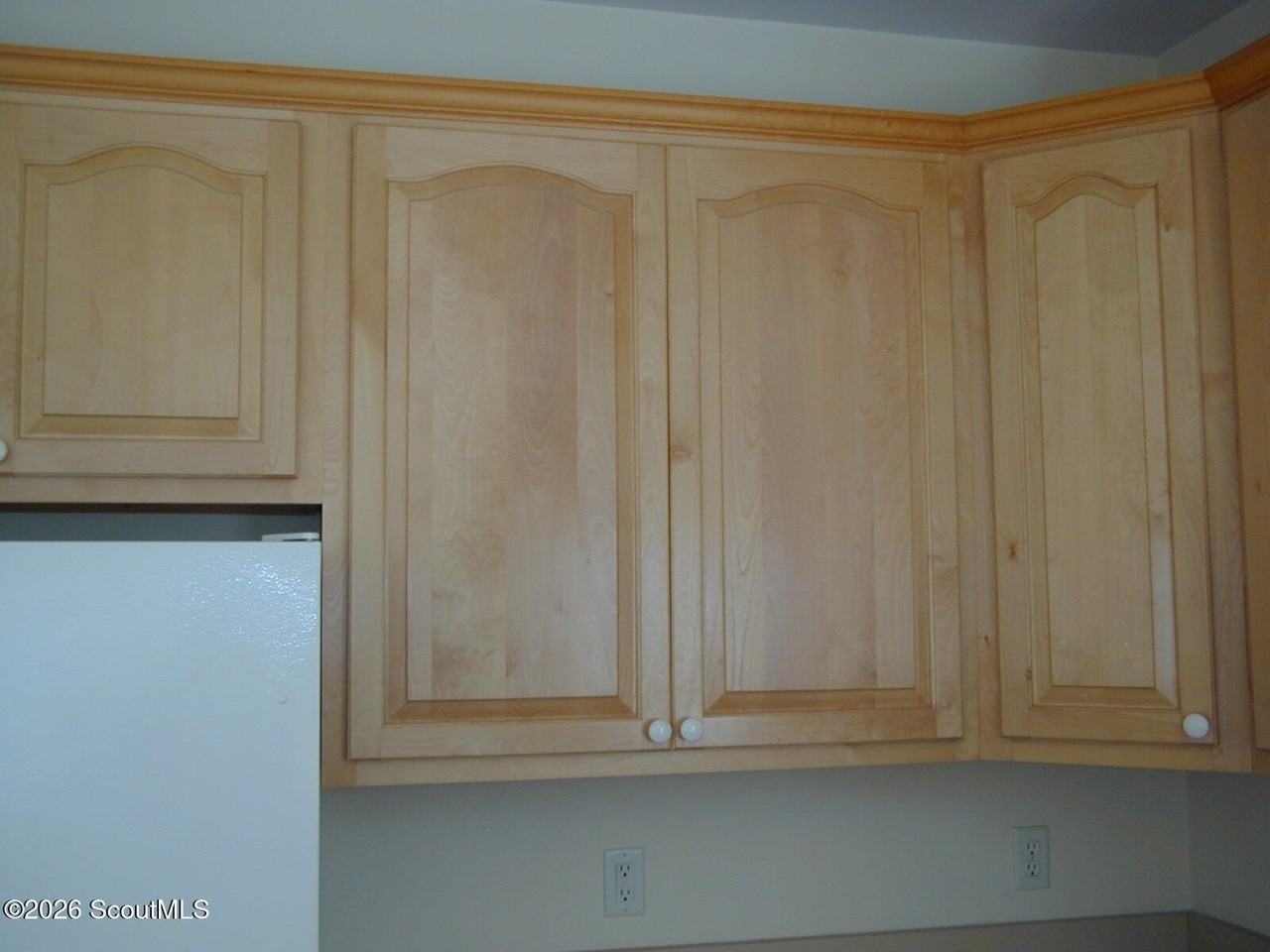 413 Atlantic Dr - Photo 4 of 22