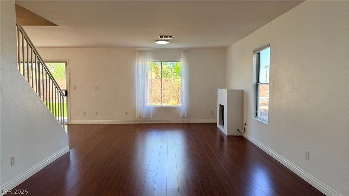 11173 Vivid Ave - Photo 4 of 28