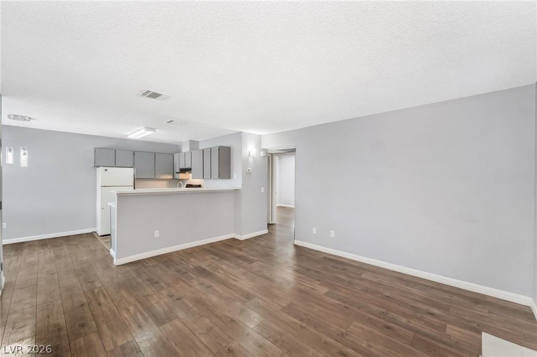 2722 Alicialynn Way #B - Photo 4 of 18