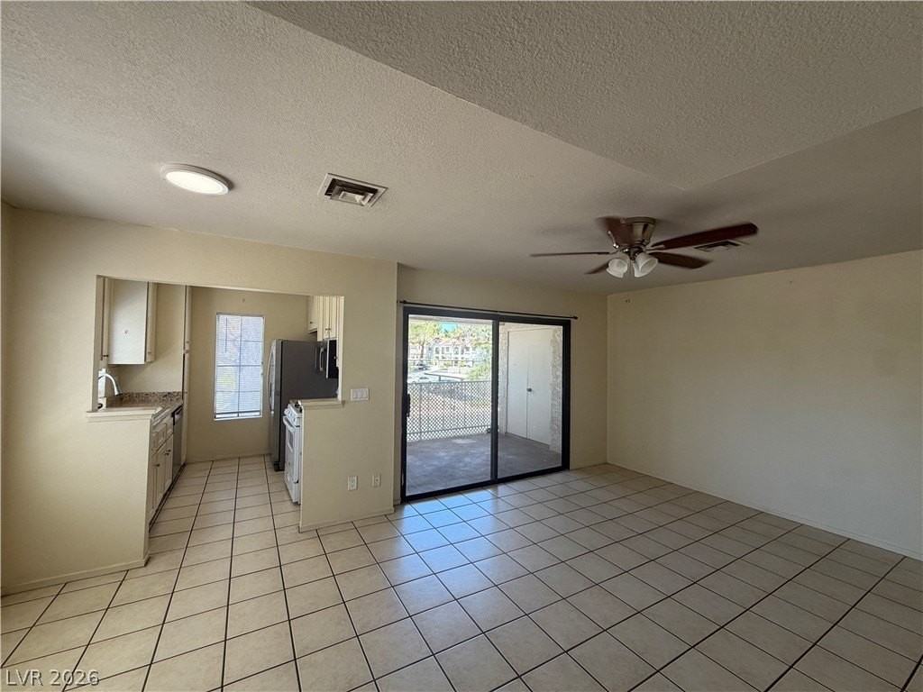 4848 Nara Vista Way #201 - Photo 3 of 18