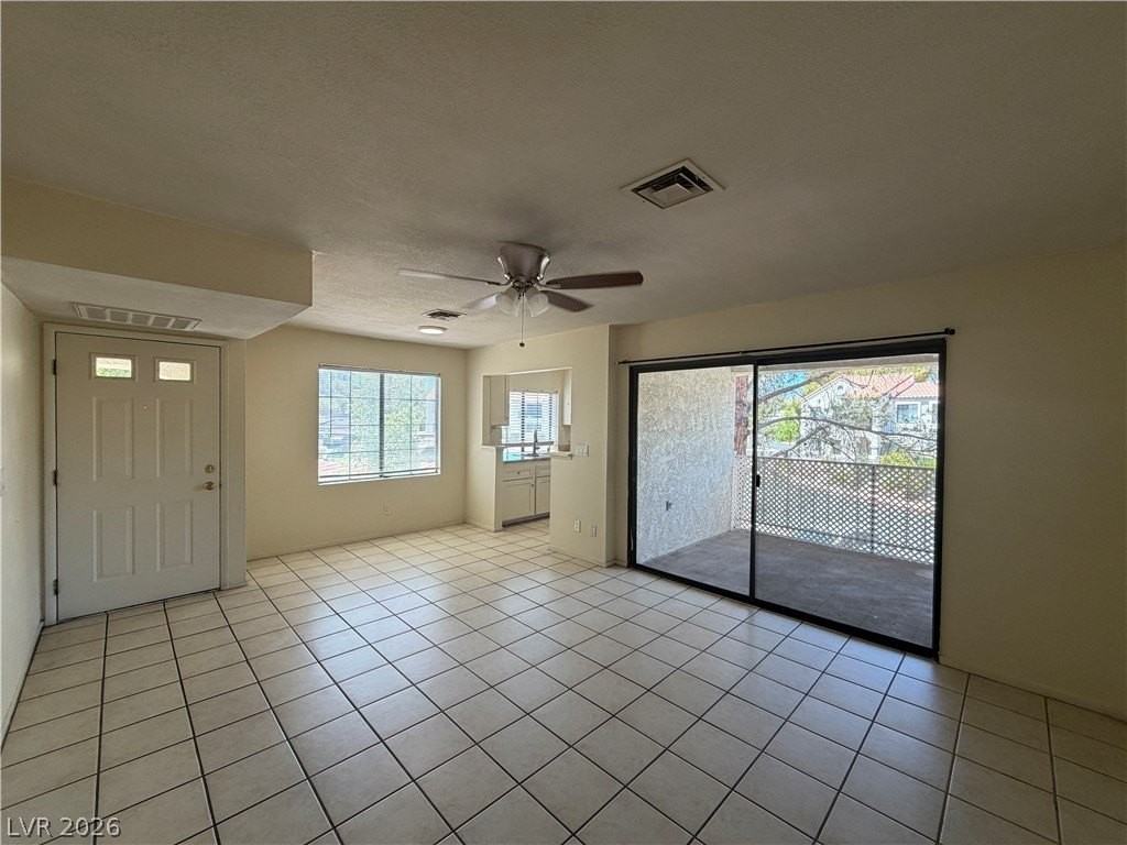 4848 Nara Vista Way #201 - Photo 4 of 18