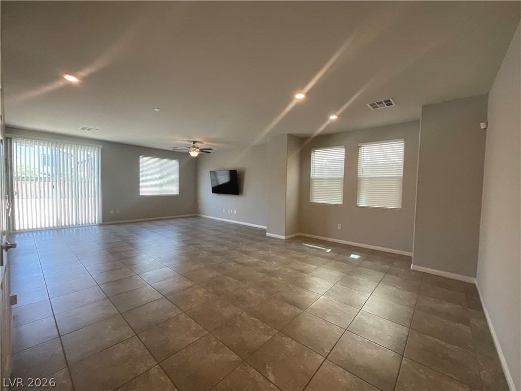 5965 Juniper Falls Ave - Photo 3 of 16