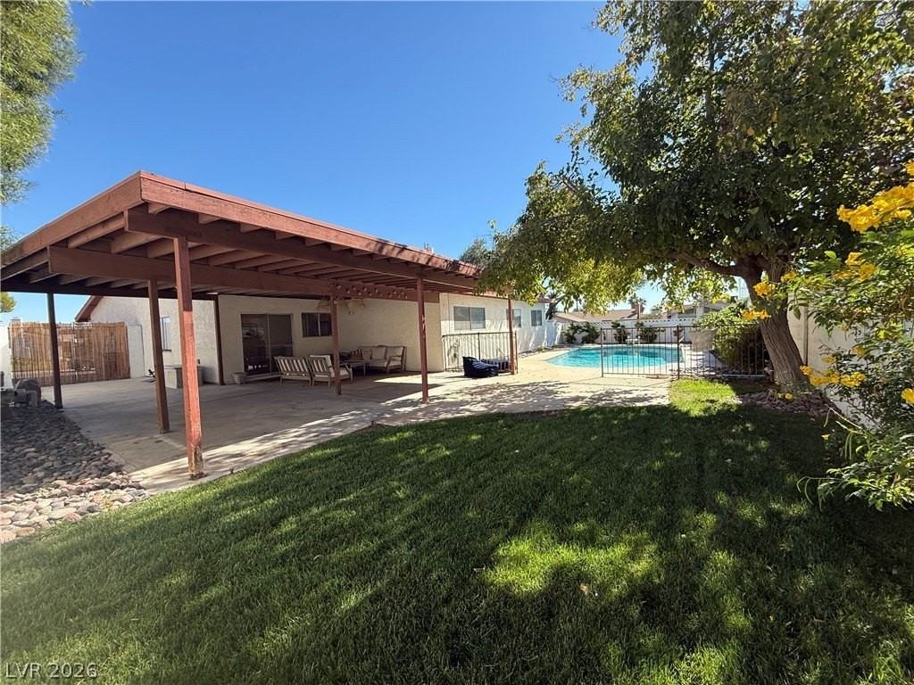 3611 Rosewood St - Photo 6 of 31