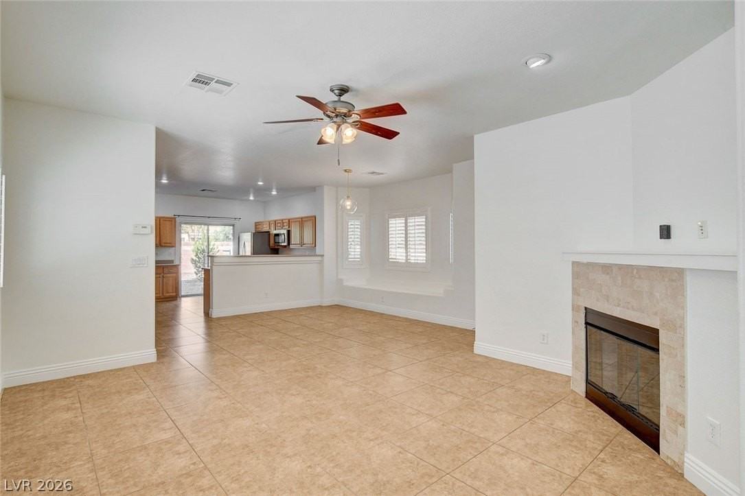 8849 Keywood St - Photo 5 of 37