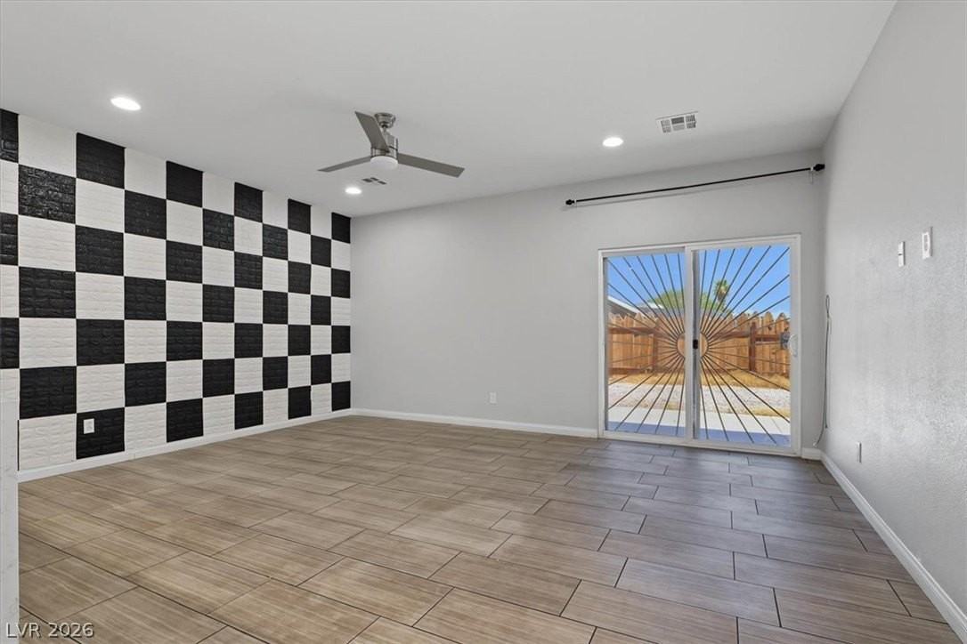4966 Andover Dr - Photo 3 of 19