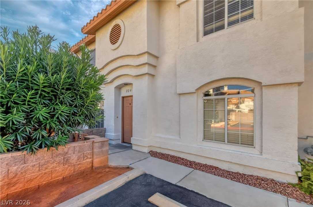 224 Star Cluster Cir - Photo 4 of 40