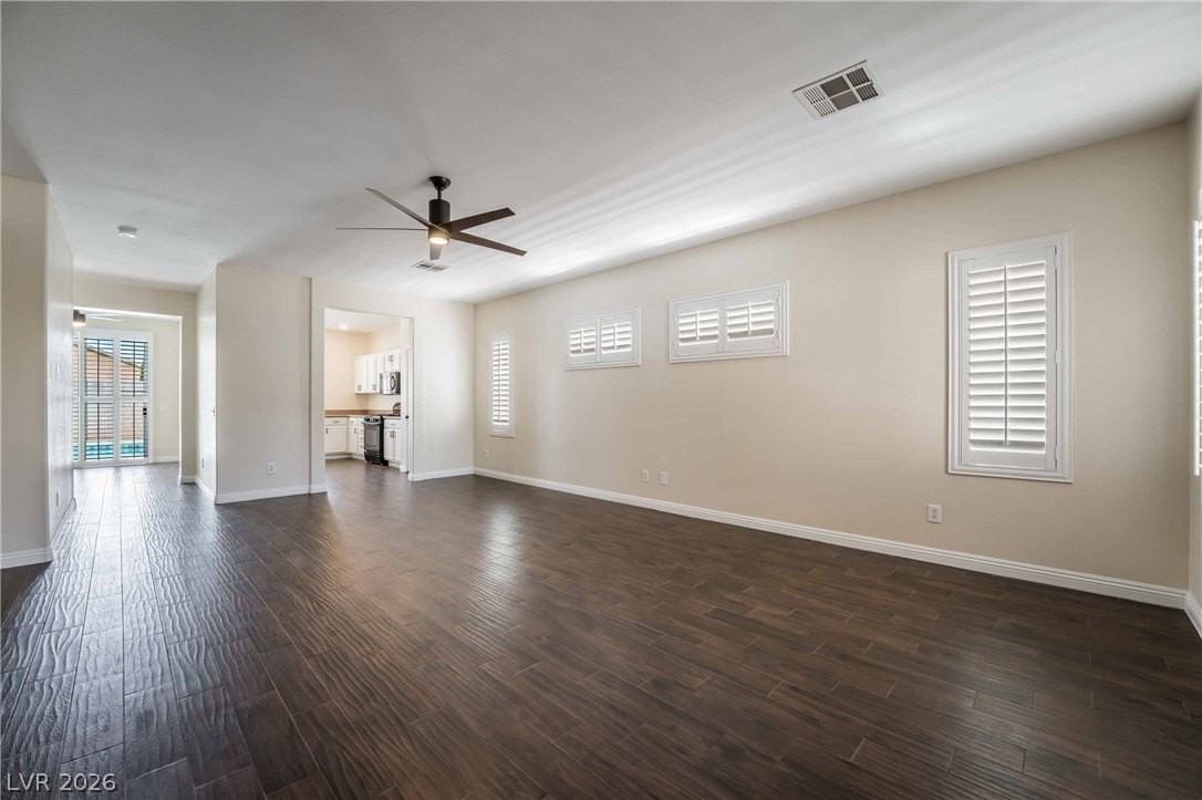 3230 Orange Sun St - Photo 3 of 22