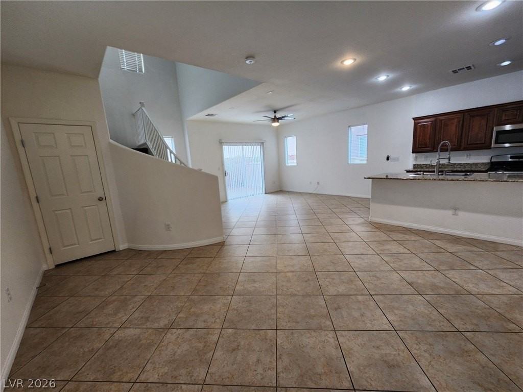 8177 Misty Horizon Ct - Photo 3 of 50