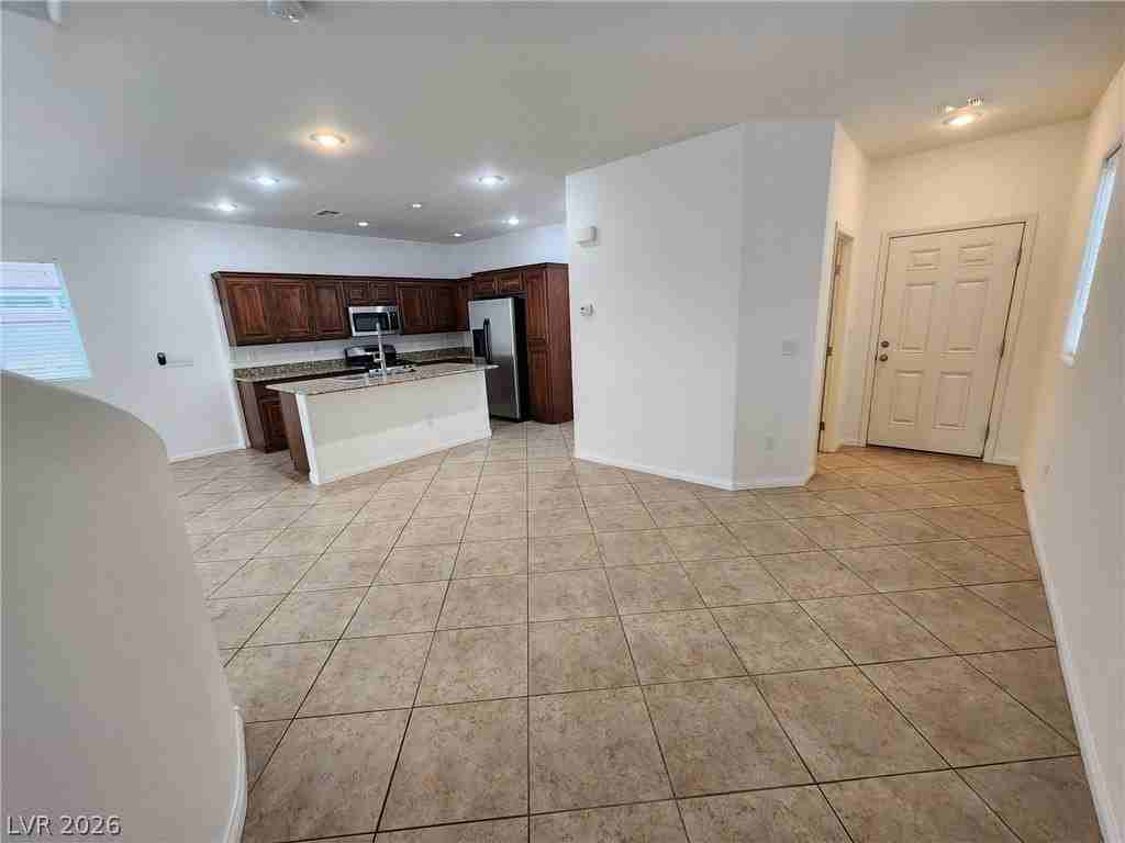 8177 Misty Horizon Ct - Photo 4 of 50