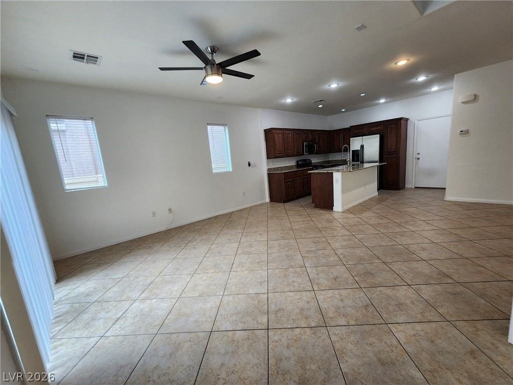 8177 Misty Horizon Ct - Photo 7 of 50