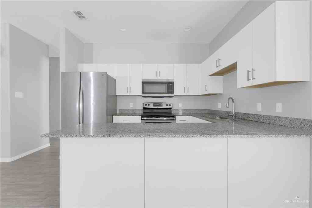 506 Carlisle Ave #2 - Photo 6 of 15