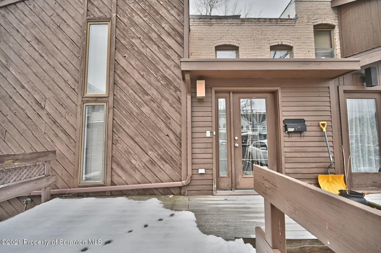 1409 Penn Ave #3 - Photo 7 of 50