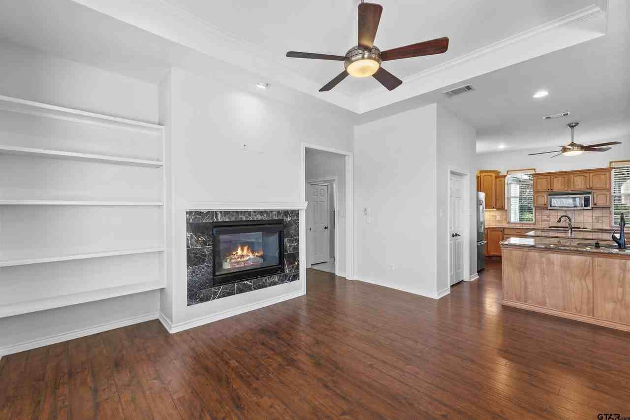 7031 Ridge Place Cir - Photo 5 of 48