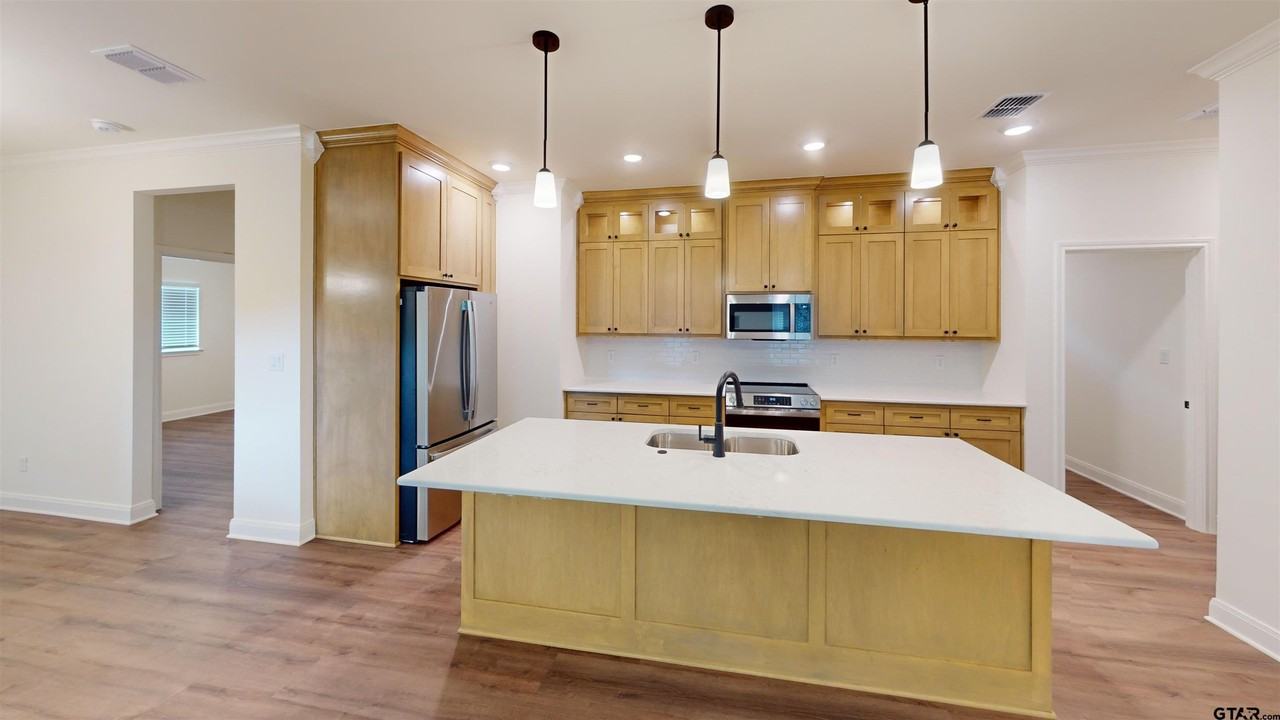 6610 Bendale - Photo 2 of 20