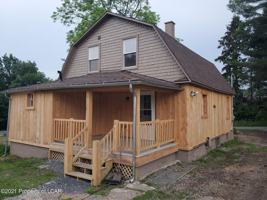 featured image of 483 Orange Rd
