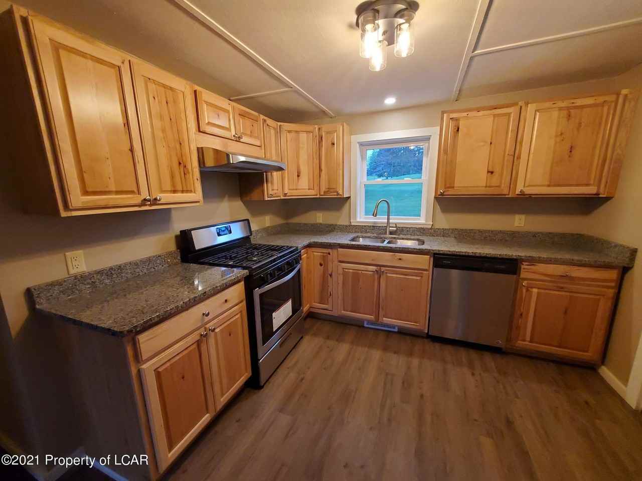 483 Orange Rd - Photo 3 of 10