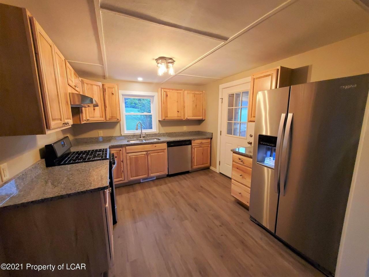 483 Orange Rd - Photo 4 of 10