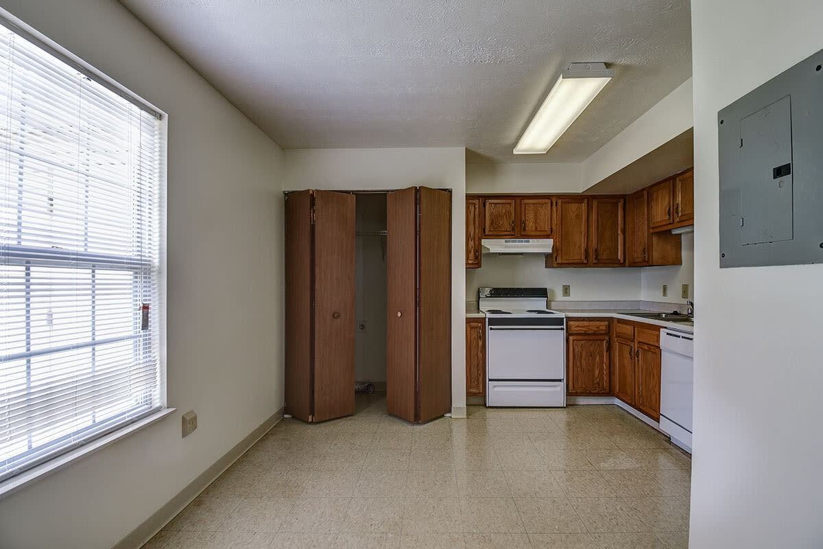 Greene Gables - Photo 7 of 24