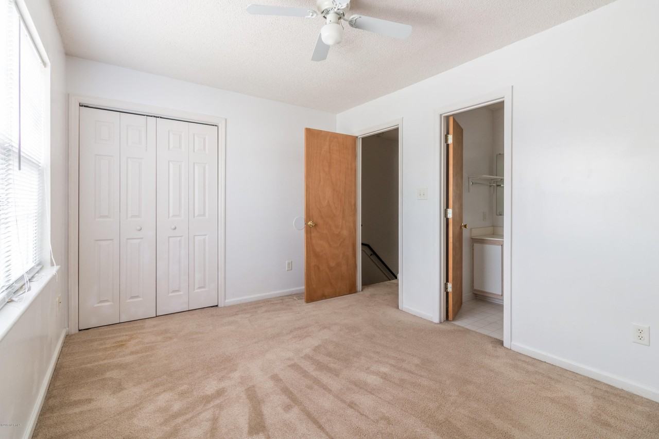 141 Mesa Ln - Photo 6 of 11