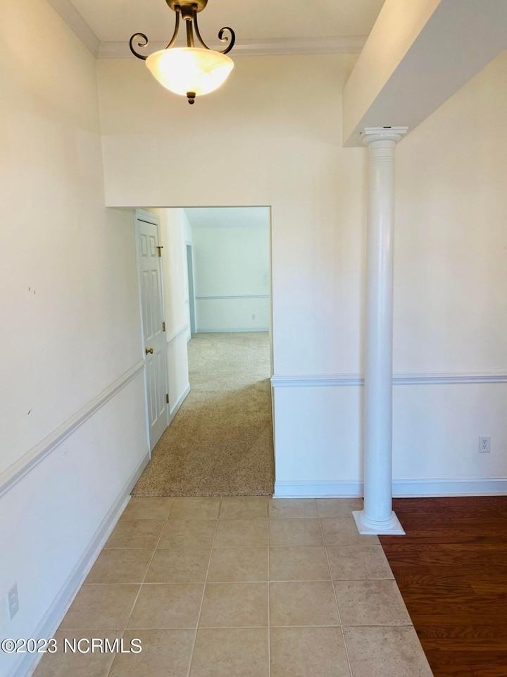 3349 Stone Bend Dr - Photo 2 of 17
