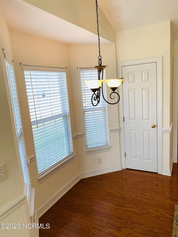 3349 Stone Bend Dr - Photo 5 of 17