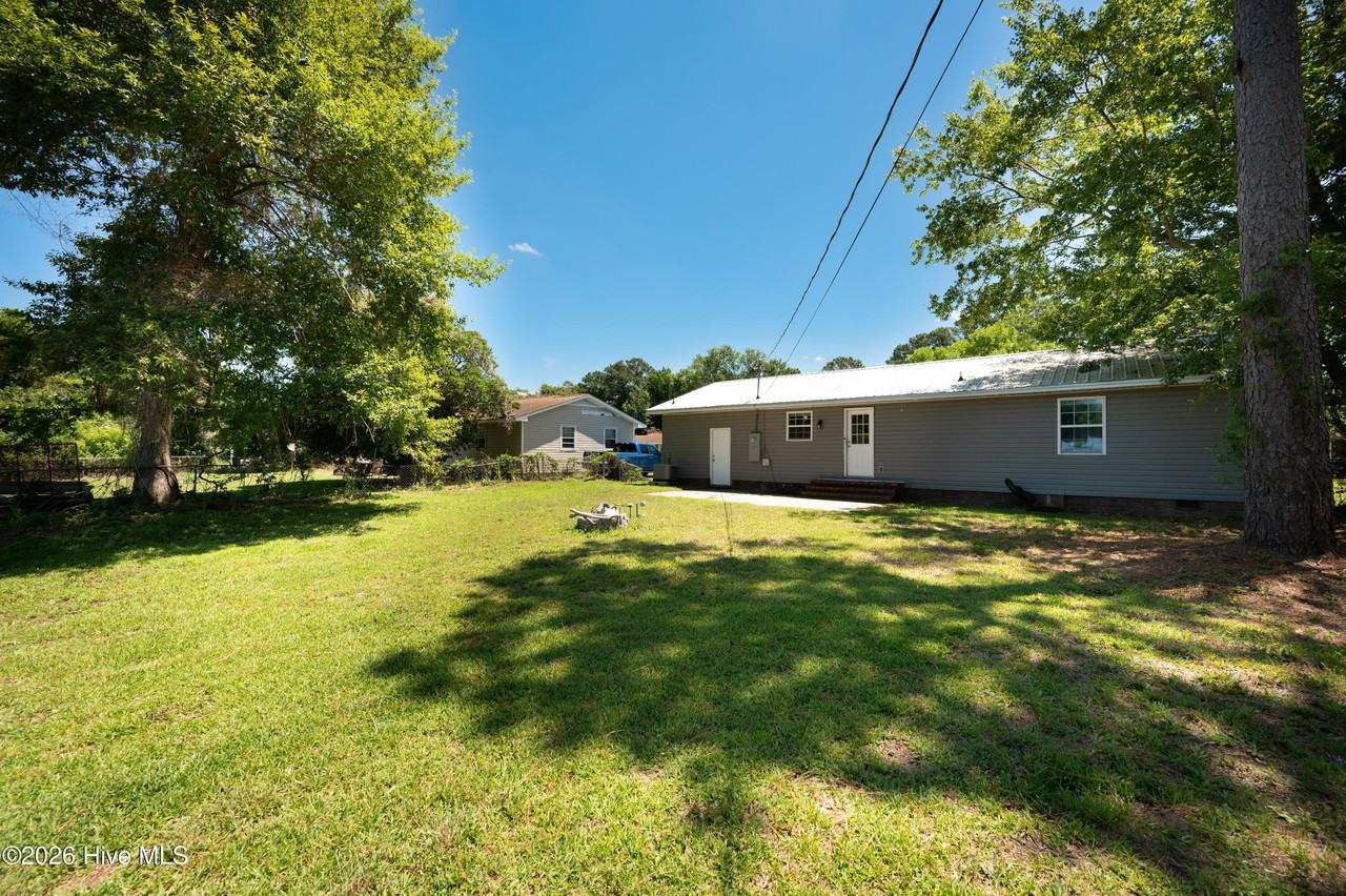 218 Forest View Dr - Photo 5 of 17