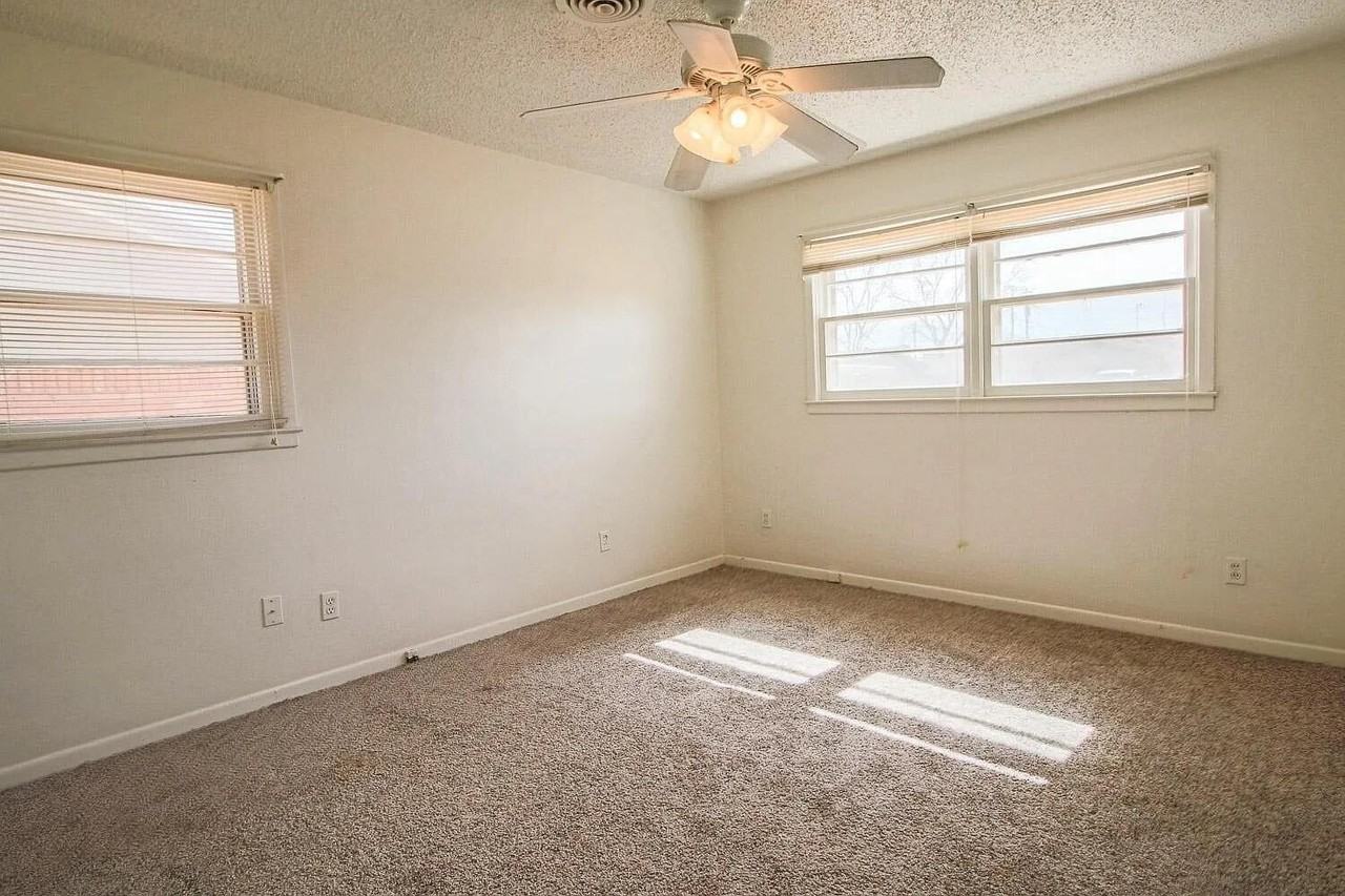 2610 49th St - Photo 4 of 17