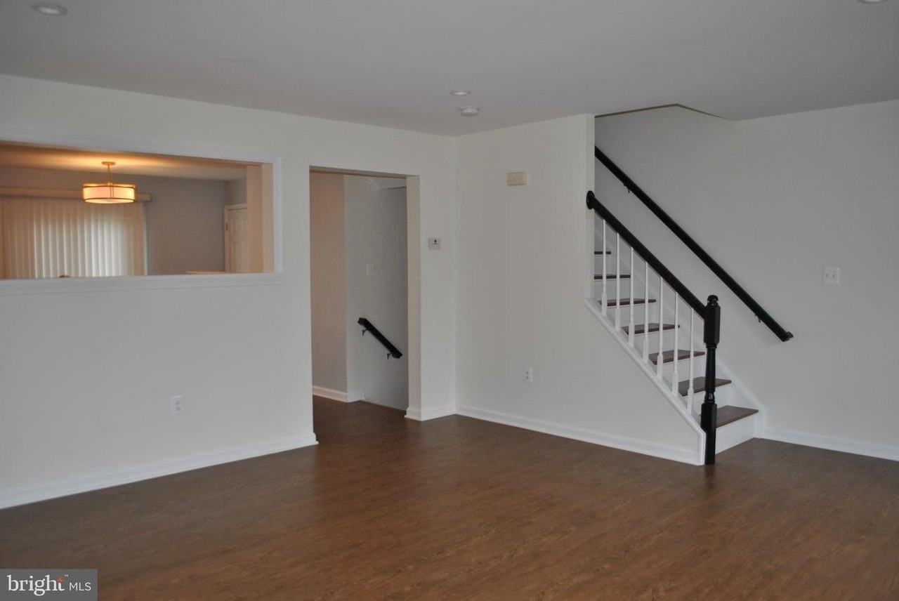 537 Highland Towne Ln - Photo 7 of 14