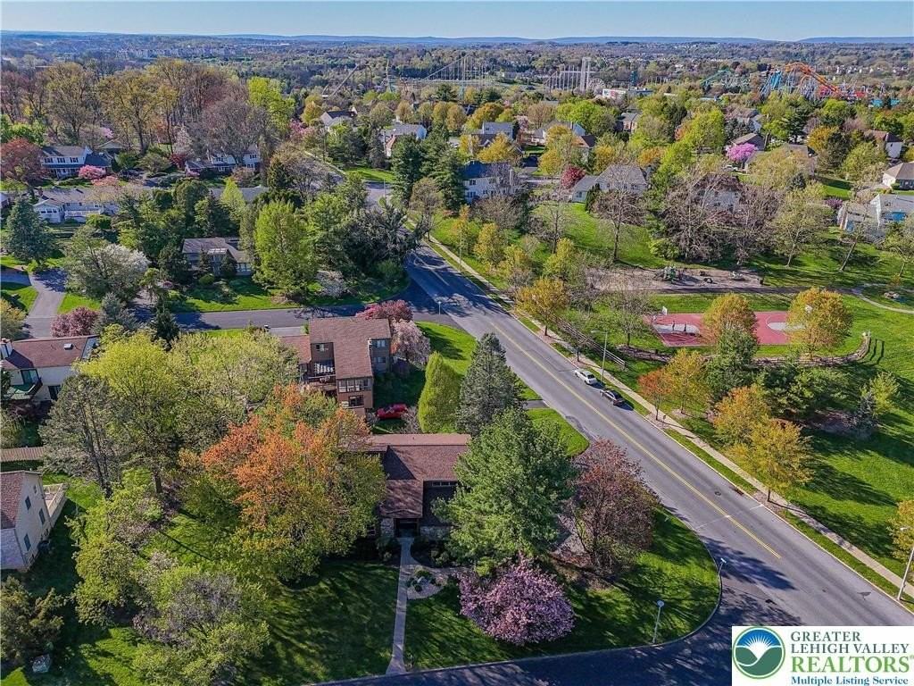 3705 Vale View Dr - Photo 5 of 47